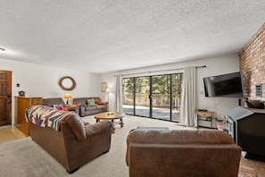 Casa, 3 habitaciones | Área de sala de estar