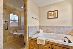 Casa, 5 habitaciones | Baño | Toallas