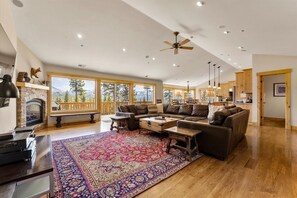 獨棟房屋, 5 間臥室 | 起居區