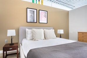 1 chambre, fer et planche à repasser, Wi-Fi, draps fournis