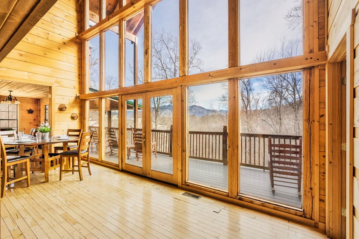 Photo 79 of The Alpine Chalet-Location, Views, Theatre Room, Hot tub, Game Room!