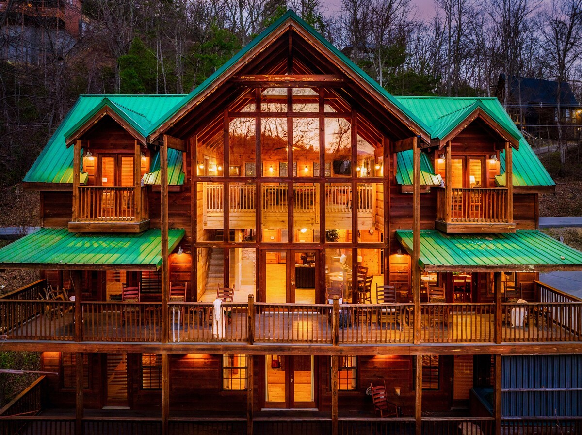 Photo 66 of The Alpine Chalet-Location, Views, Theatre Room, Hot tub, Game Room!