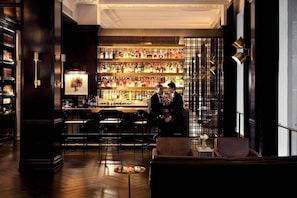 Bar (in der Unterkunft)