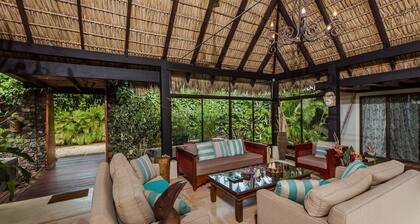 Tropical-style family villa near Tamarindo