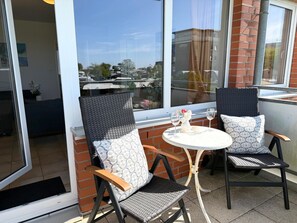 Unclassified image, 3 of 21, button - Haus Waldbad FeWo 1 - Comfortable 3 room apartment close to the beach - Haus am Waldbad (Cuxhaven)