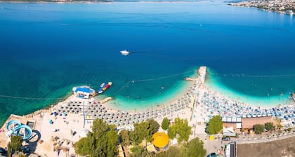 Lovely Holiday Home By The Sea, Selce, Croatia