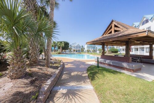 Plantation West #1361 · Cozy Loft with Gulf Views- Fort Morgan