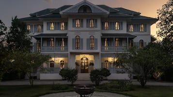 Bagian depan properti