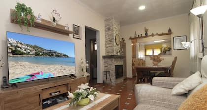 Angenehmes Haus mit privatem Pool