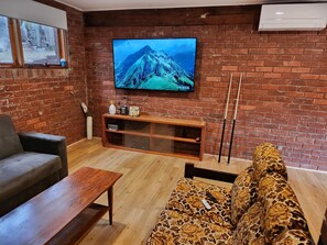 Smart TV, ping pong, books