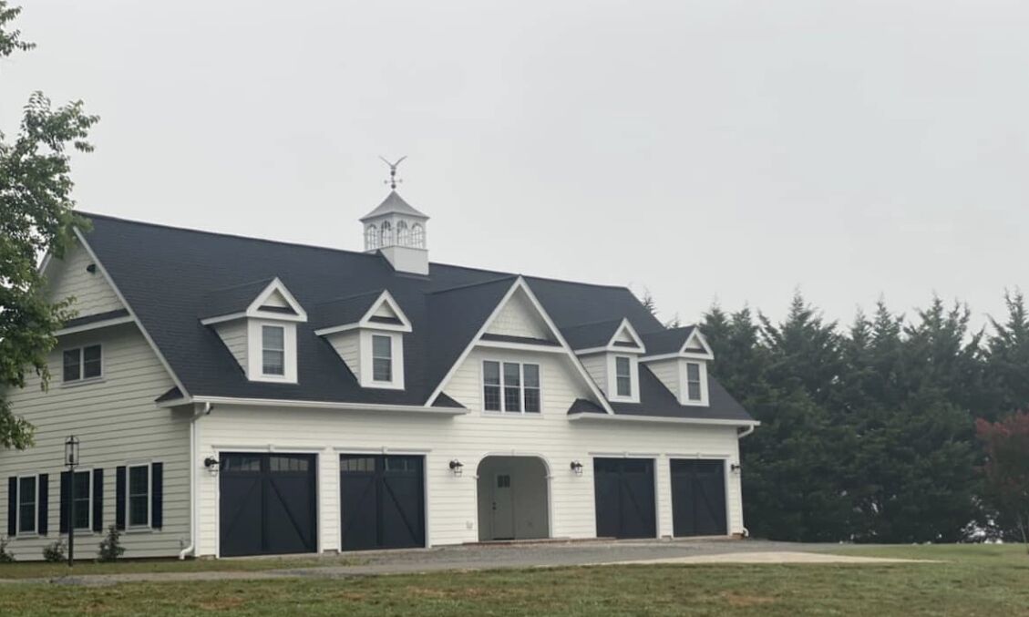 Spacious Whole Garage Apartment with Blue Ridge Views