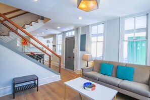 Nicht klassifiziertes Bild, 5 von 39, Schaltfläche