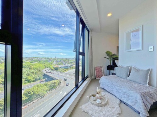 1-Bedroom Lovely Nest in CBD