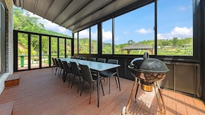 Basic Room, 3 Bedrooms (dogchae) | 3 bedrooms, free WiFi - Chungnam Cheong-yang Ekohillinghauseu (Cheongyang)