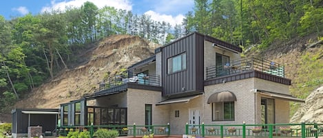 3 habitaciones y wifi gratis