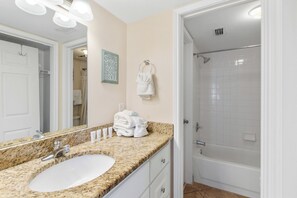 Bathroom - Surfside Shores 1501 (Gulf Shores)