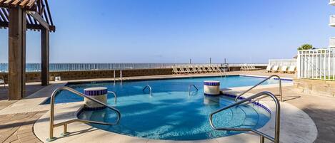 室內泳池、暖水池