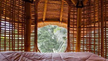 Individually decorated, individually furnished, free WiFi, bed sheets