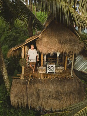 Magical Modern Bamboo Treehouse | Individually decorated, individually furnished, free WiFi, bed sheets - Firefly Eco Lodge (Ubud)