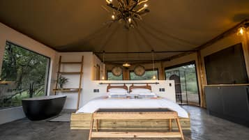 Minibar, két bảo mật tại phòng, trang trí khác biệt