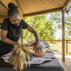 Trị liệu toàn thân, liệu pháp hương thơm, massage đá nóng