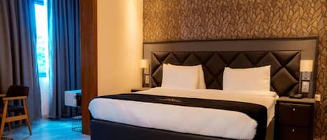 Free WiFi, bed sheets