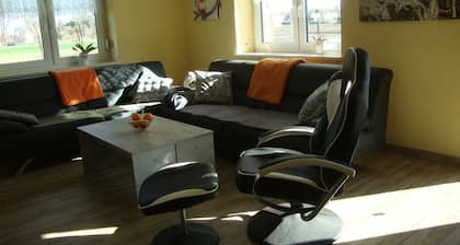 Vacation home Am Wolfspfad with wildlife observation, unique nature, near Waldbad