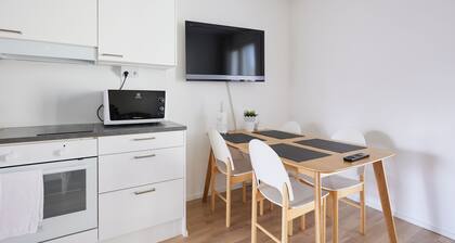Center located new apartment, very close to bus station