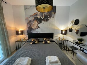 2 bedrooms, iron/ironing board, bed sheets - Green I - 4A (Pedreguer)