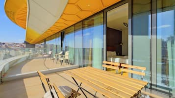 Deluxe Apartment, 1 Bedroom | Terrace/patio