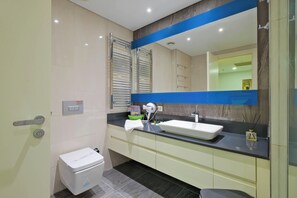 Deluxe-Apartment | Badezimmer