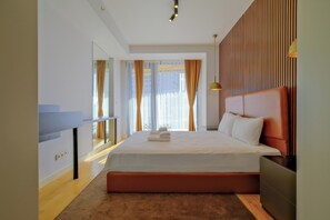 Deluxe Apartment, 1 Bedroom | Premium bedding, in-room safe, soundproofing, free WiFi - Petek Residence by NewInn (Istanbul)