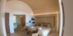 3 habitaciones, escritorio, tabla de planchar con plancha y wifi gratis 