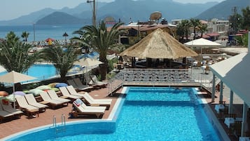 Seasonal outdoor pool