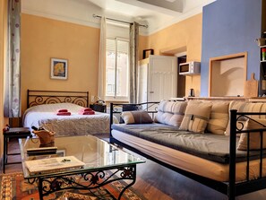 Apartment | Living area