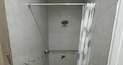 Modern, quiet property, wi-fi, no sharing bath safe parking near, entertainment