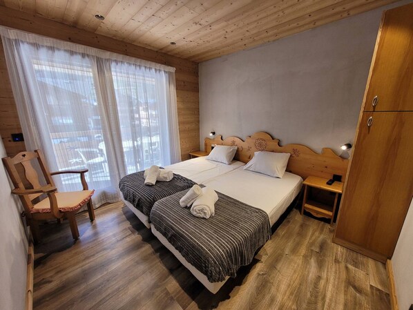 3 habitaciones y wifi gratis 
