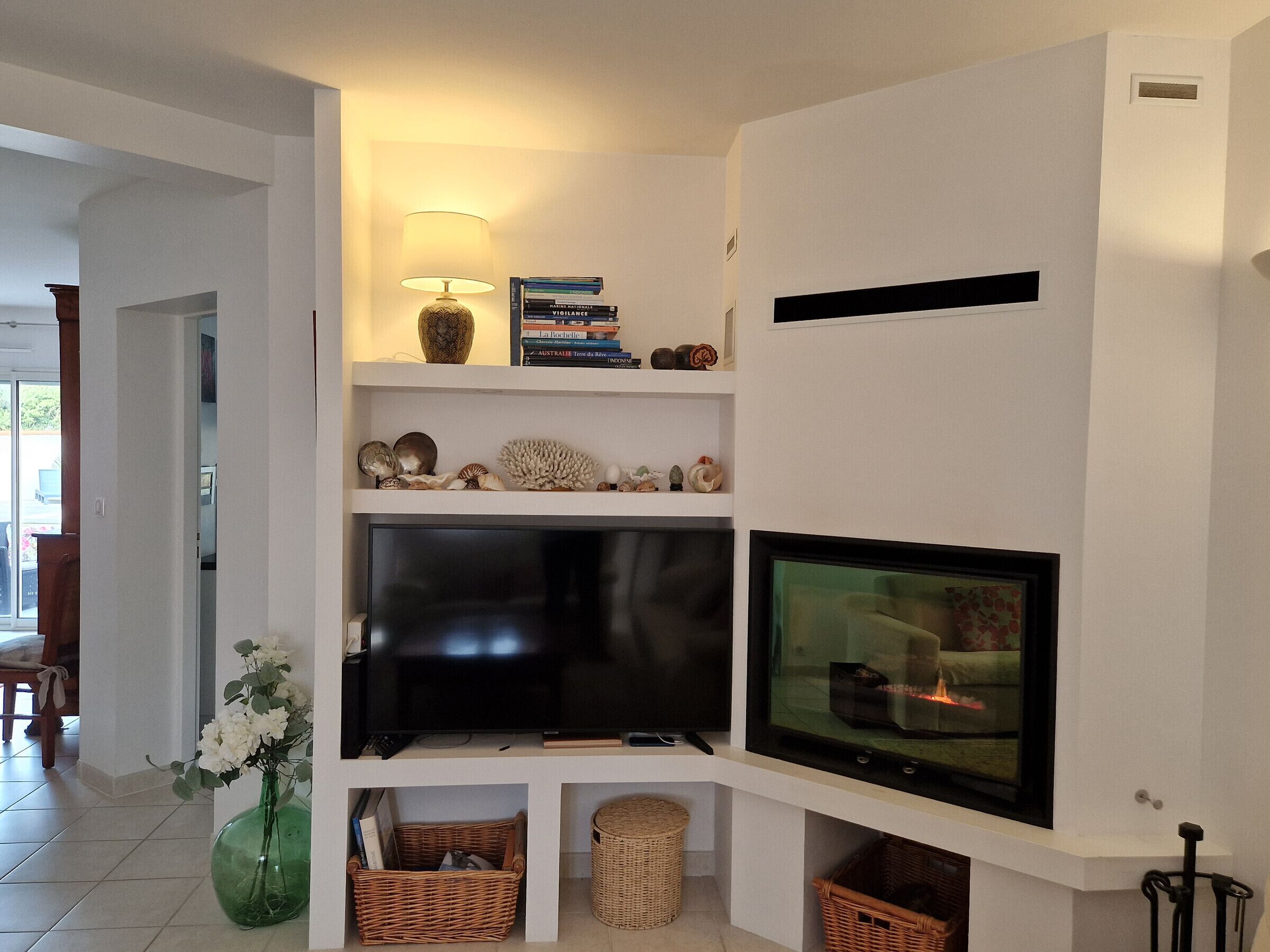 TV