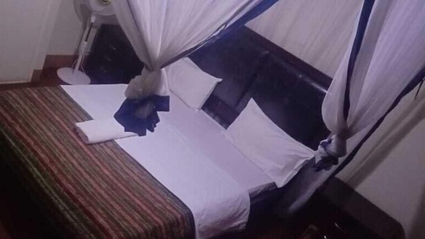 Unclassified image, 1 of 7, button - Hotel Acacia city (Kampala)