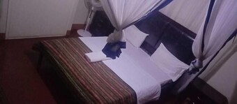 Hotel Acacia city
