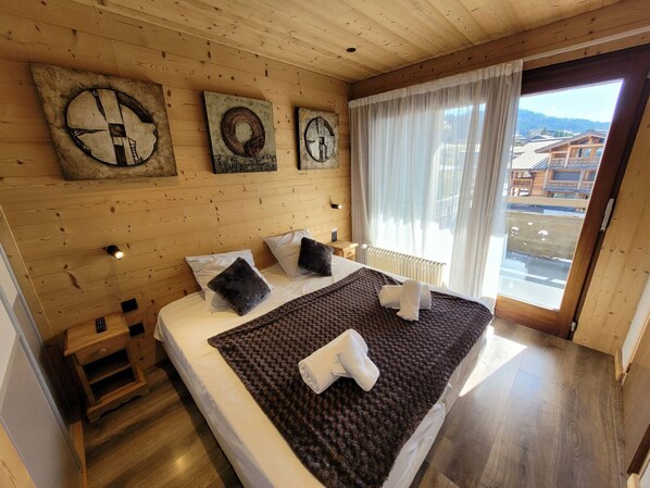 1 bedroom, free WiFi - Renovated apartment, ski-in/ski-out with parking included (Les Gets)