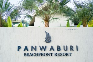 Exterior - Panwaburi Beachfront Resort (Wichit)