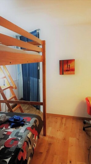 2 bedrooms, WiFi