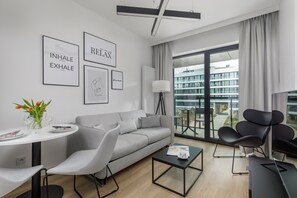 Apartment, 1 Bedroom, Balcony, Beachside | 1 bedroom, bed sheets - Shellter Apartment Rogowo by Renters (Trzebiatow)