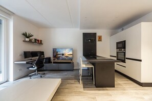 Interior - Comfy APT with Private Parking & Balcony (Milano)