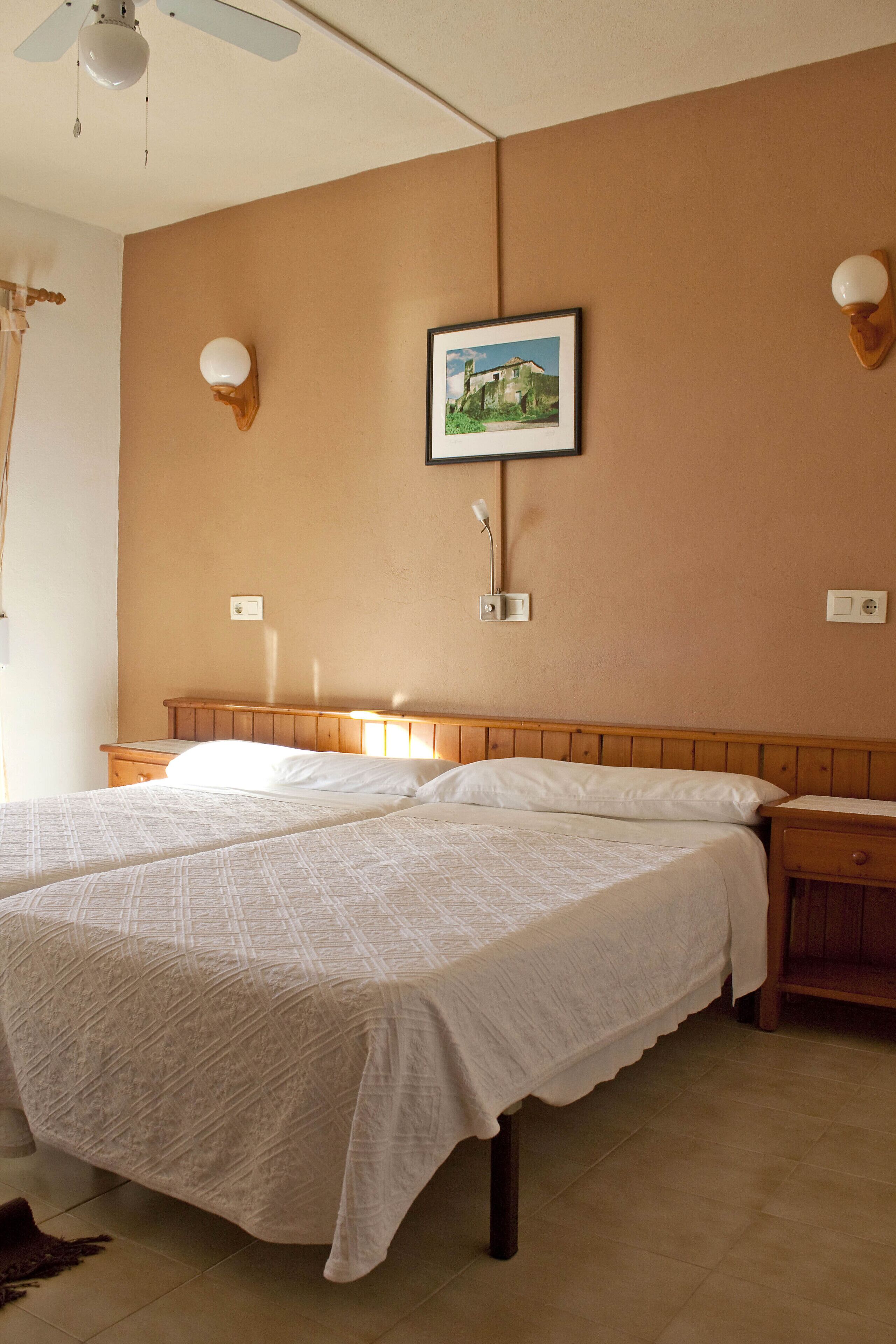 Photo - Fonda Las Palmeras