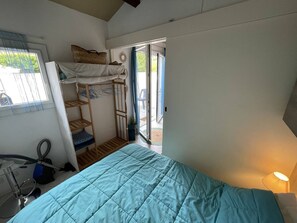 1 bedroom