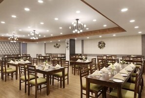 Esmorzar diari d'estil bufet (800 INR per persona) 