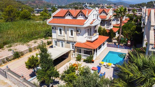 Infinity Sunshine Villa