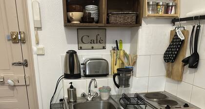 Grand Studio atypique idéal curistes 200 m des thermes et spa des neriades